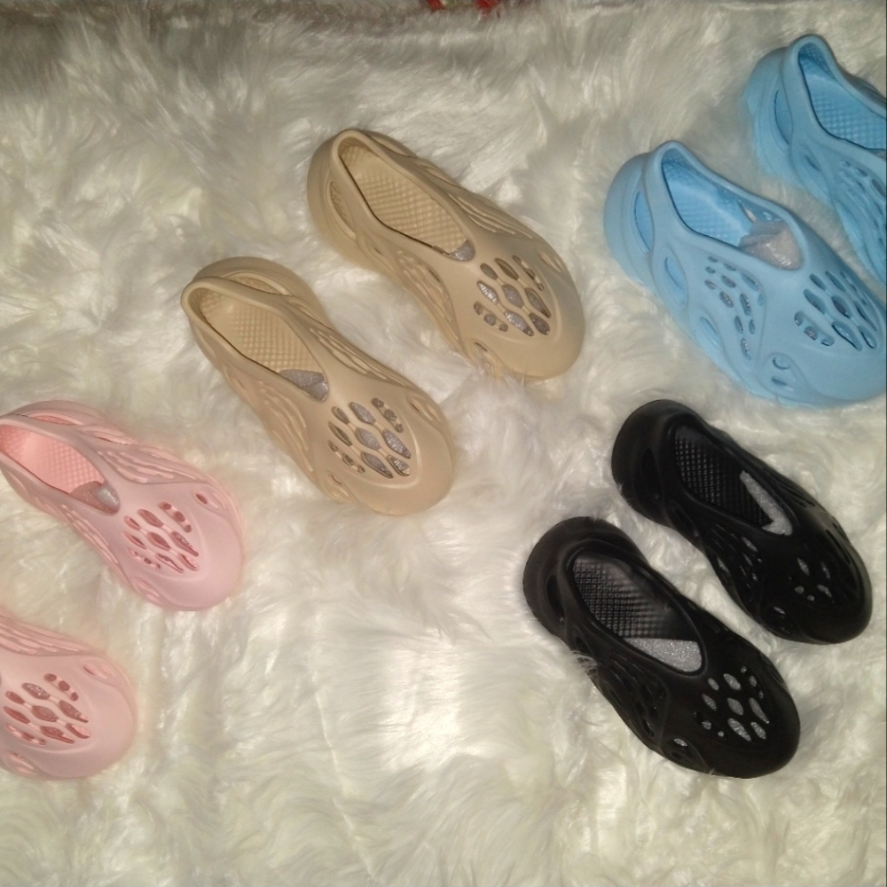 Kids Yeezys slippers.